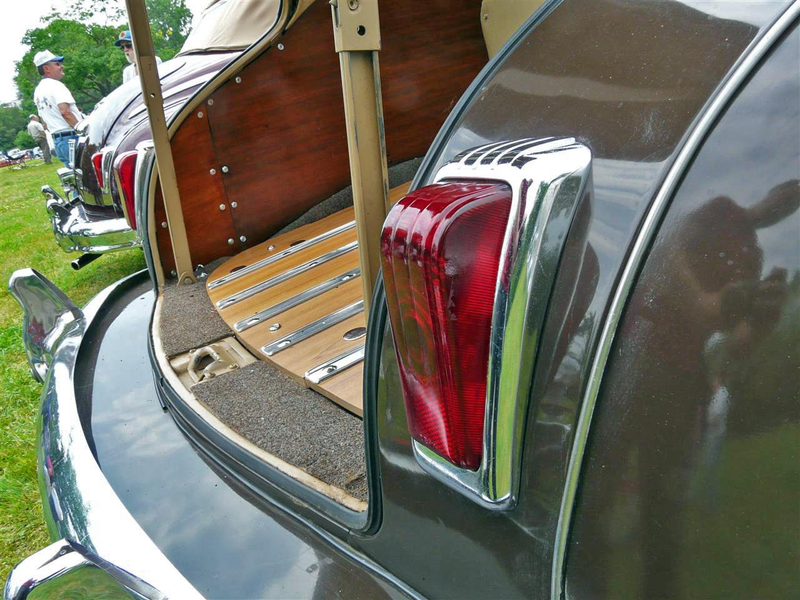 Illustration for article titled 1947 DeSoto Custom Suburban Makes Minivans Seem Really Crappy